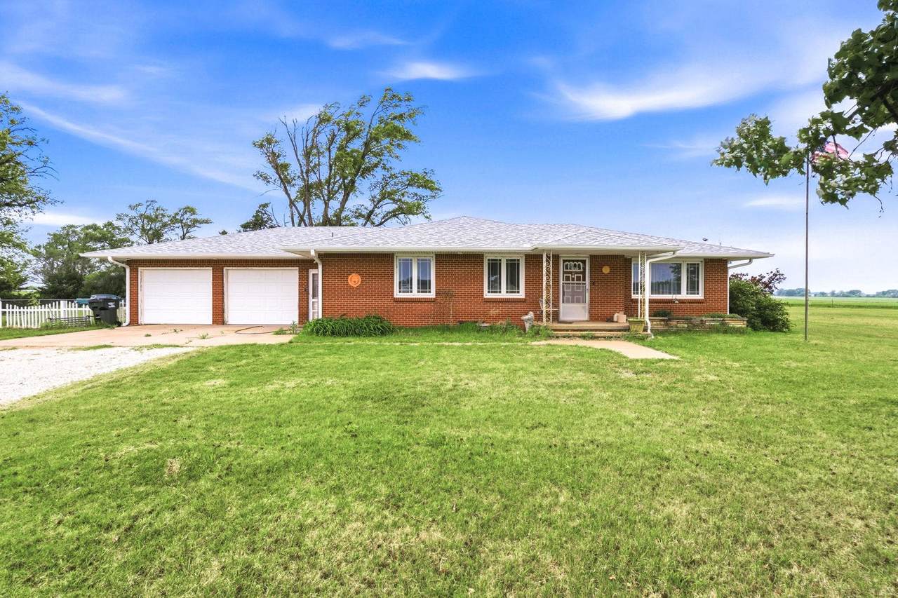 9693 10th Ave - Photo 1