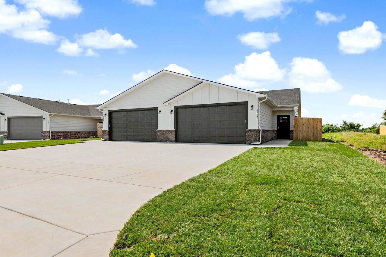 12833 Red Rock St - Photo 1