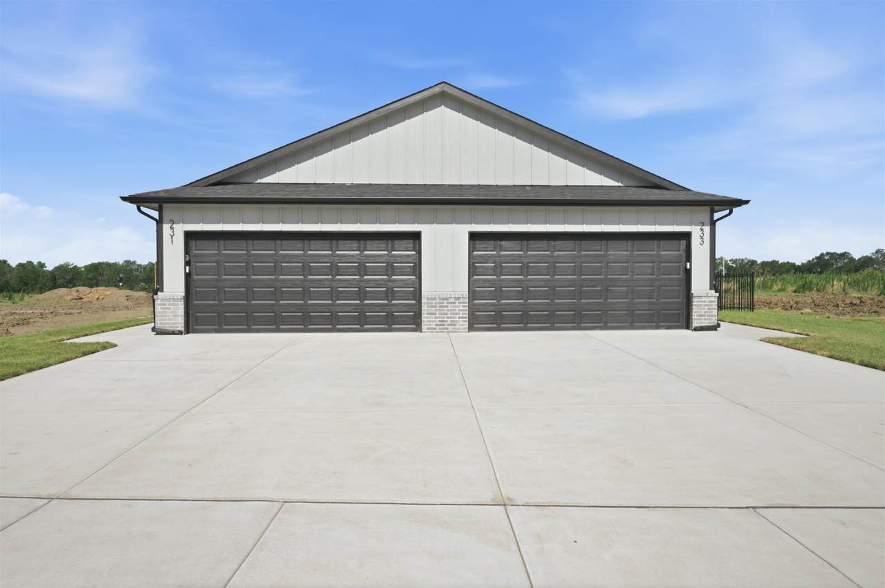 231 Mendocino Ct - Photo 1