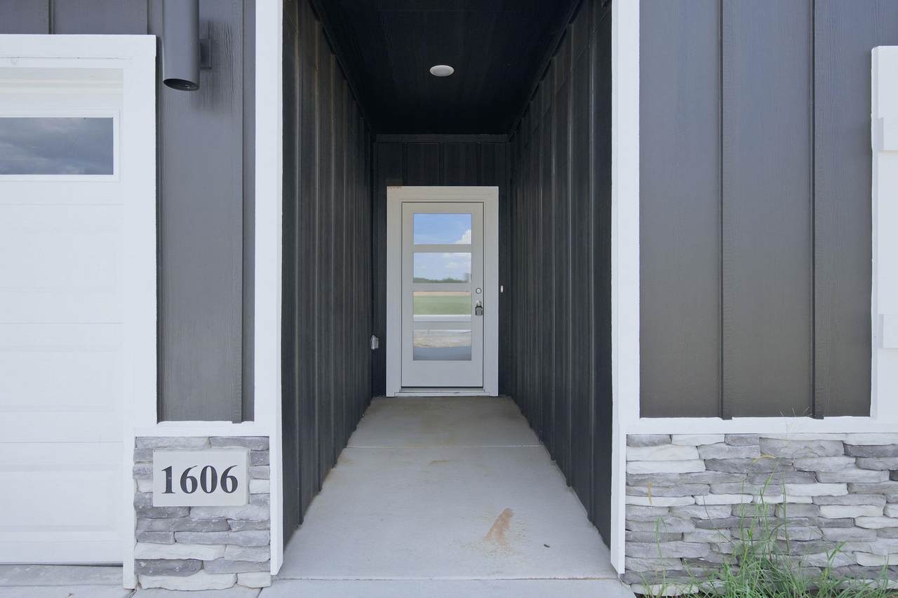 https://bt-photos.global.ssl.fastly.net/wichita/1280_boomver_2_675654-1.jpg