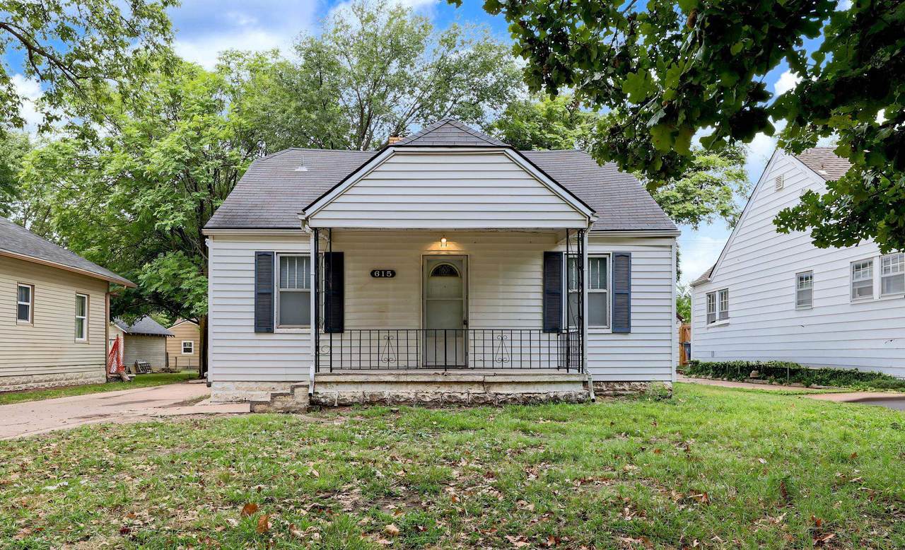 615 Broadview Ave - Photo 1