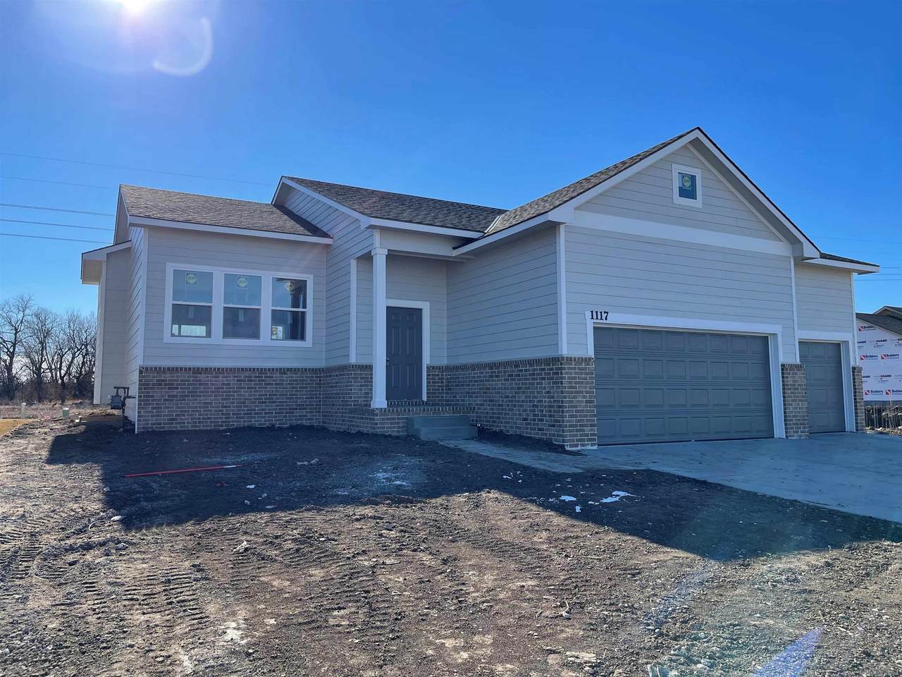 1117 Prairie Hill Cir - Photo 1