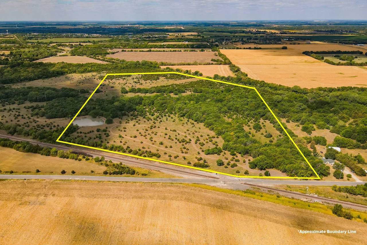 47.6 ± Acres On S. Greenwich Rd - Photo 1