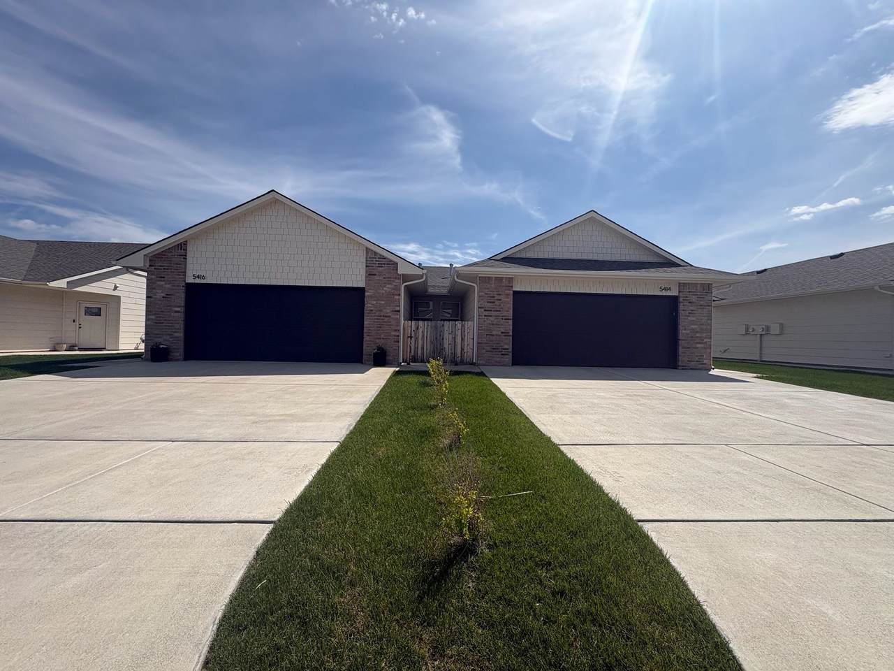 5416 Sandkey Ct # 5418 - Photo 1