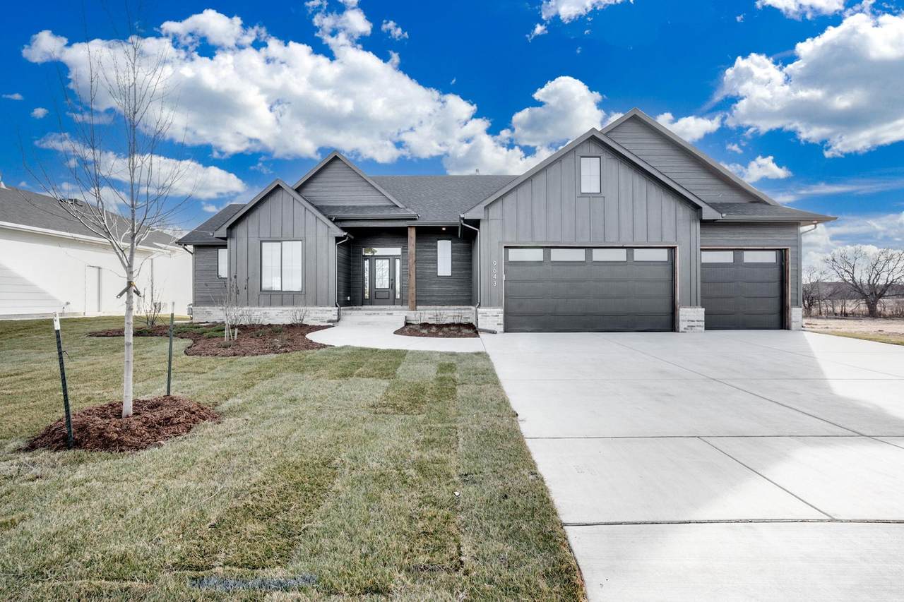 9643 Kollmeyer St - Photo 1