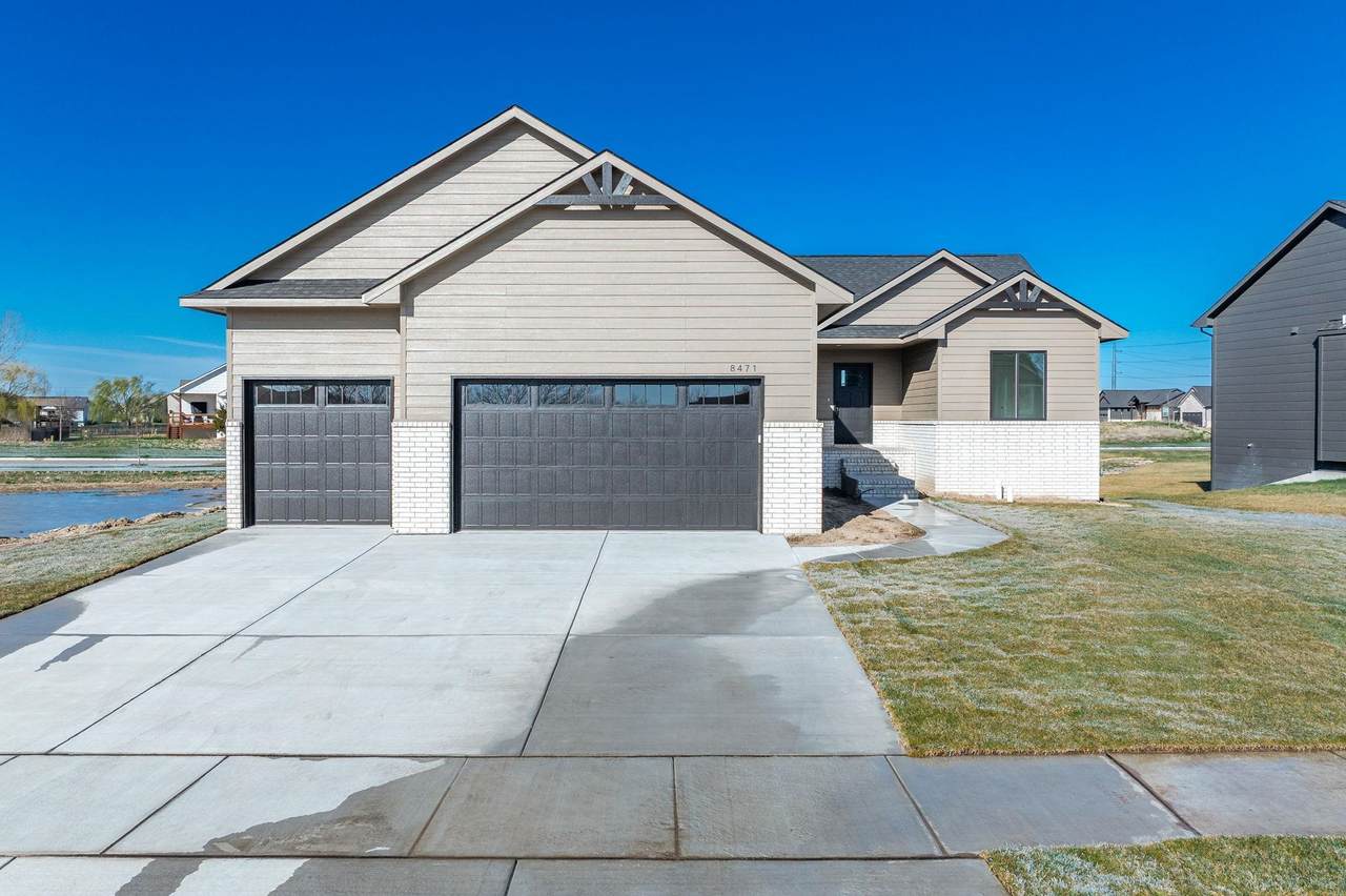 8471 Pebble - Photo 1