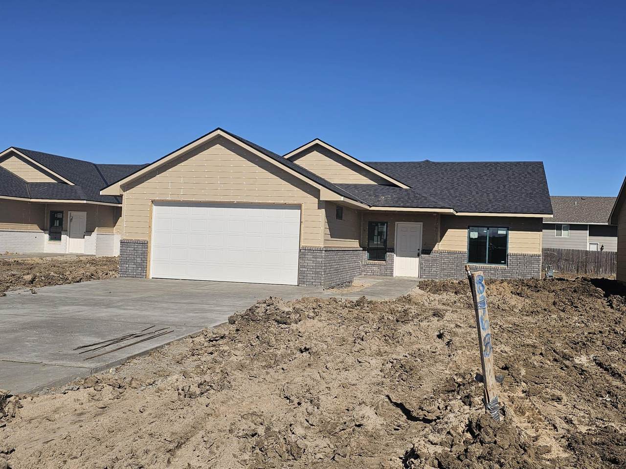 8968 Forbes Cir - Photo 1