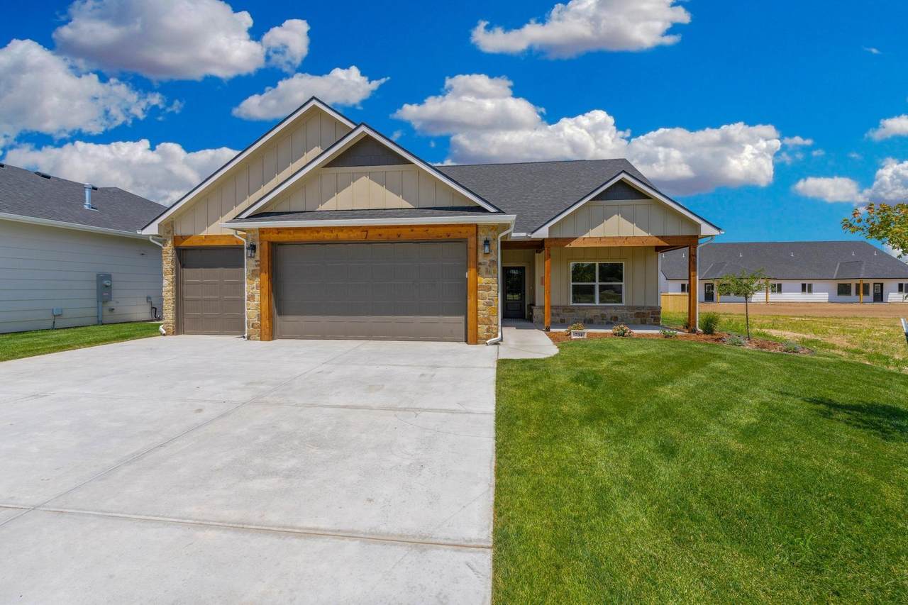 734 Rainbow Lake Ct. - Photo 1