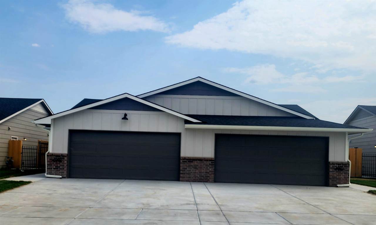 2885 Cedar Crest Ct - Photo 1