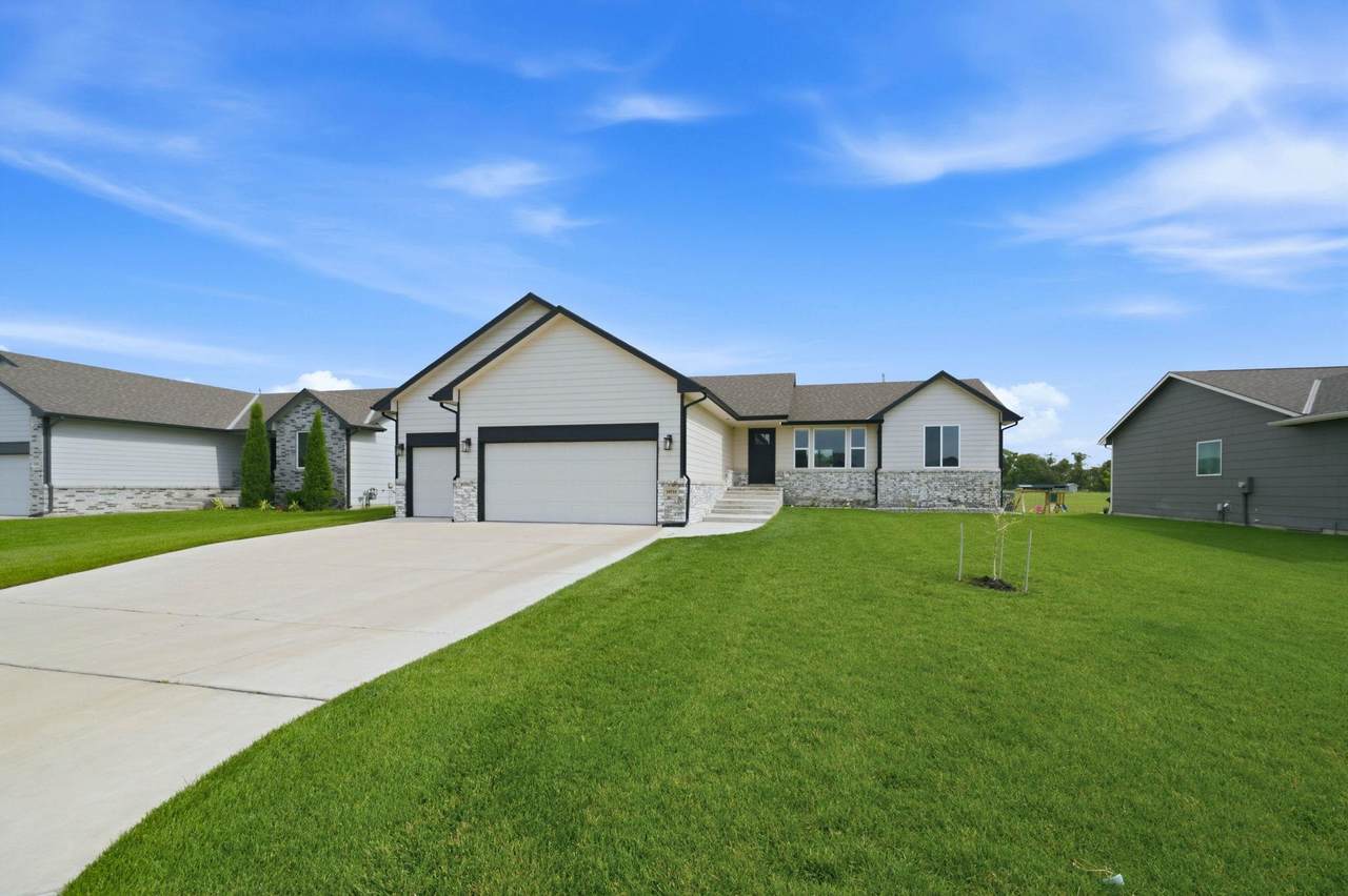 10514 Wilkinson - Photo 1