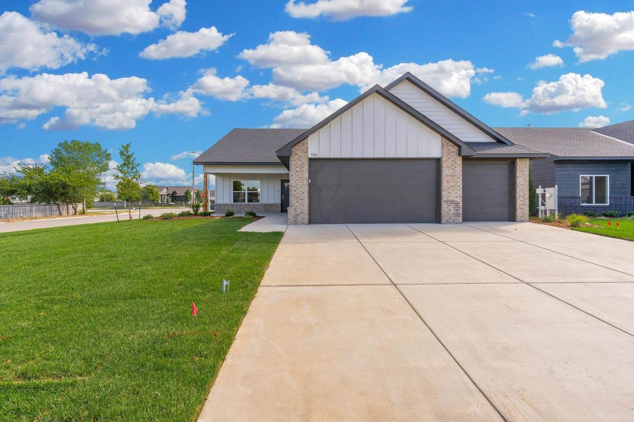 701 Wheatland Ct - Photo 1
