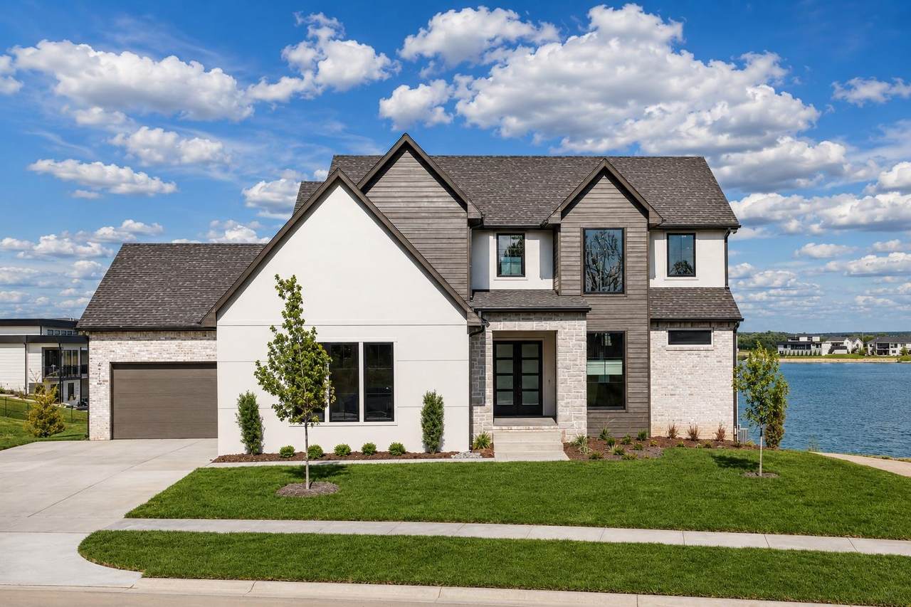 4710 Ridge Port St. - Photo 1
