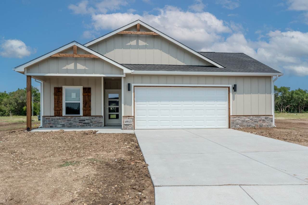 4913 Spruce - Photo 1