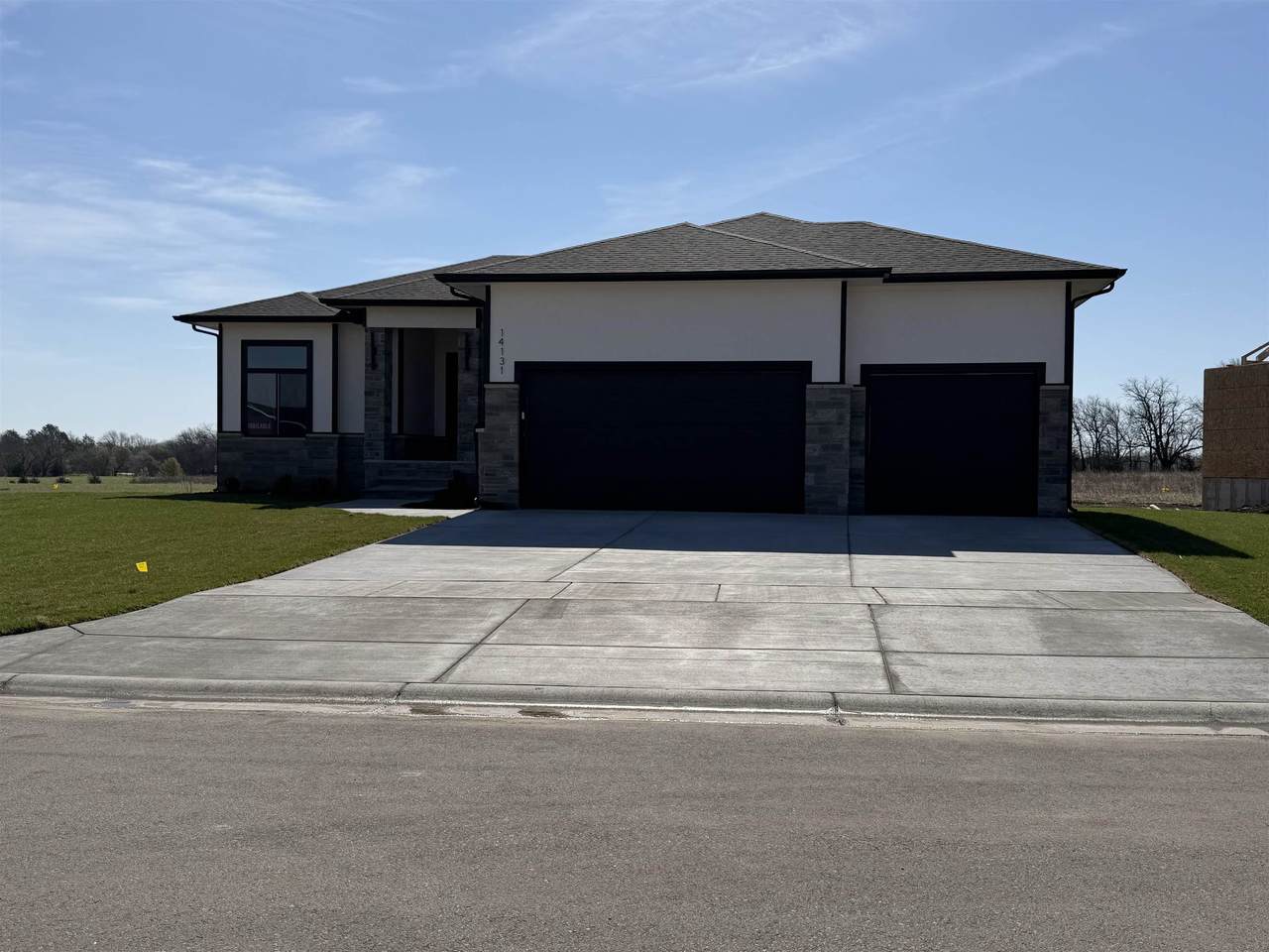 14131 Wassall St - Photo 1