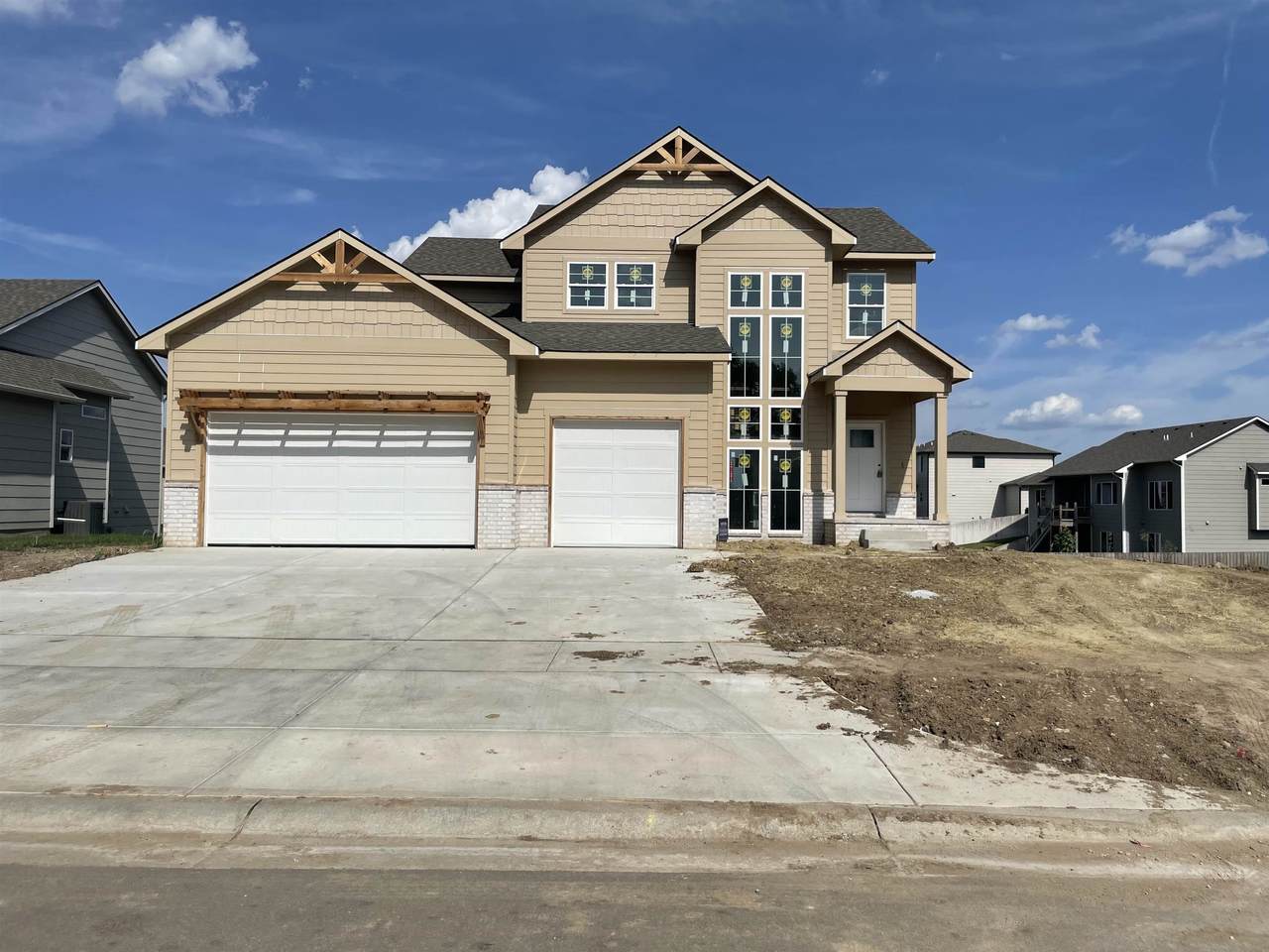 714 Clear Creek St - Photo 1