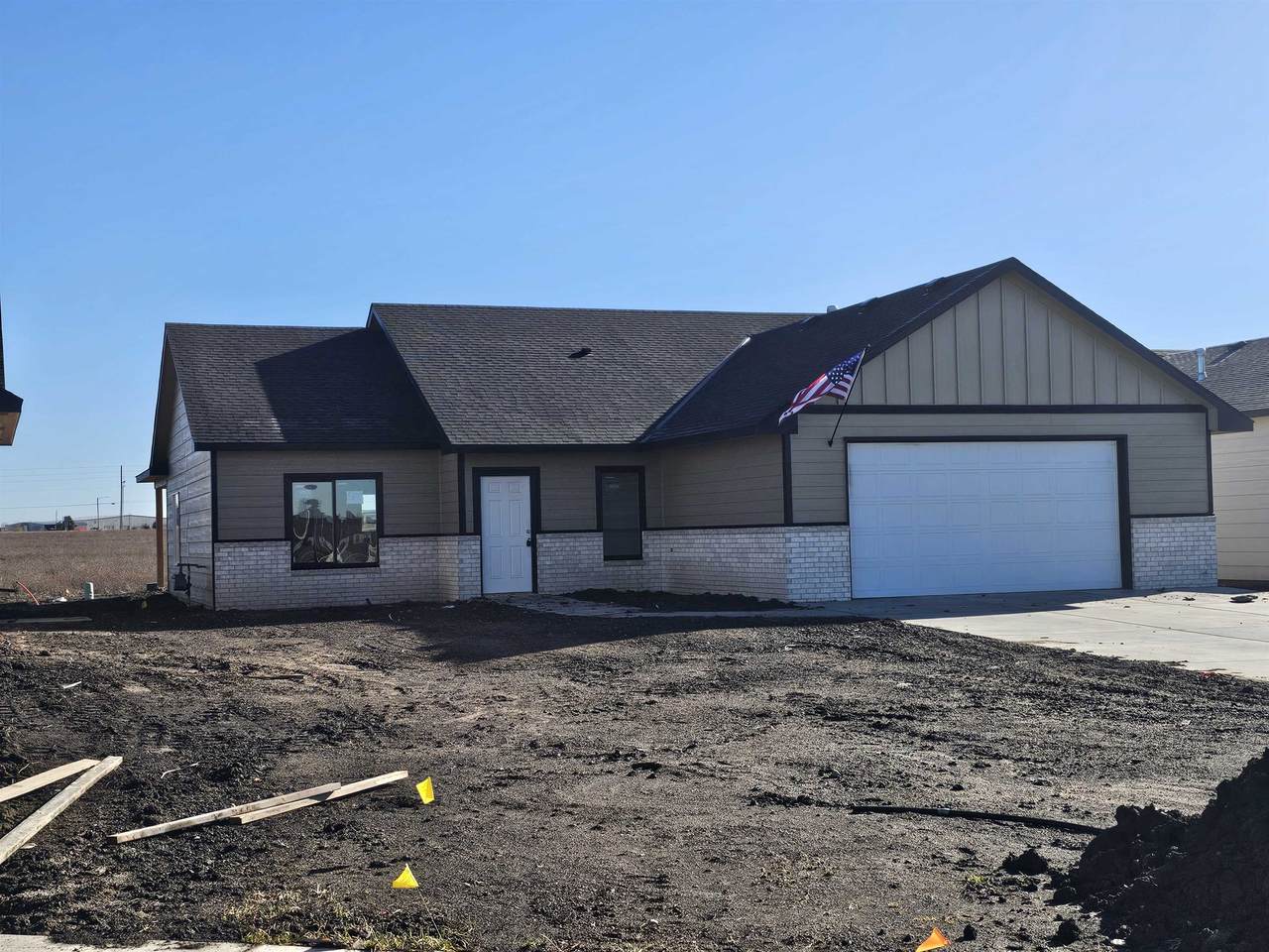 5168 Toben Dr - Photo 1