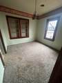 215 Kansas St - Photo 16