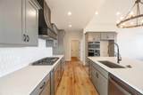 2845 Malibu Dr - Photo 9