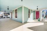 1136 Market St - Photo 4