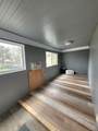 209 Walnut St - Photo 14