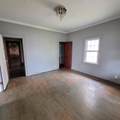209 Walnut St - Photo 7