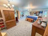 112 Maple St - Photo 19
