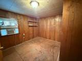 915 8th St - Photo 6