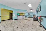 3232 Summit St - Photo 8