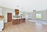 1208 Stutzman St - Photo 9