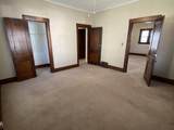 602-602 1/2 Gypsum Ave - Photo 2