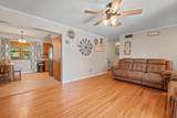 2335 Crest St - Photo 9