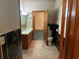 323 Broadway St - Photo 8