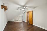 8224 Douglas Ave - Photo 25