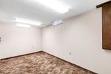 2460 Bennett Ave - Photo 21