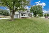 2630 Parkwood Ln - Photo 3