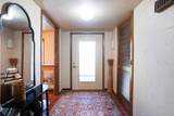 910 Walnut St - Photo 3