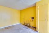 2326 Saint Clair Ave - Photo 4