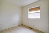 2319 Saint Clair Ave - Photo 12