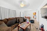 914 Riverside Blvd - Photo 5