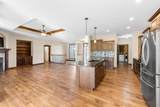 2110 Edgewood Dr - Photo 15