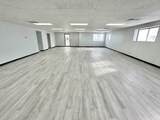 4901 Broadway Ave - Photo 6