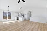 1543 Meadowhaven St - Photo 5
