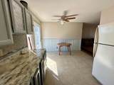 912 Fairfield Ave - Photo 2
