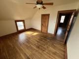 1112 Poplar - Photo 12