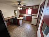 1112 Poplar - Photo 5