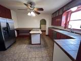 1112 Poplar - Photo 8