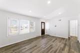 2637 Volutsia St - Photo 4