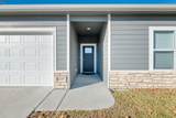 1335 Skyview Dr - Photo 4