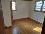1928 Prairie Ln - Photo 10