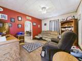 208 Sedgwick Ave - Photo 3